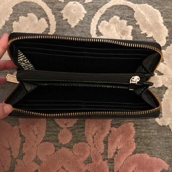 Rebecca Minkoff 'Ava' wallet - like new - Picture 4 of 6